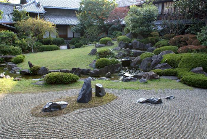 Japanese gardens