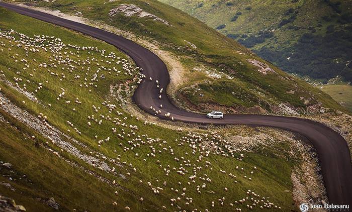 22 Stunning Images That Convinced Me to Visit Romania