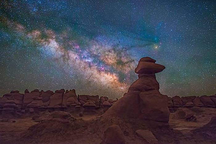 30 Night Skies from Around the World