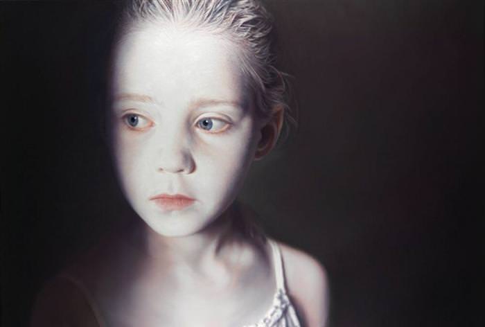 photo-realistic paintings