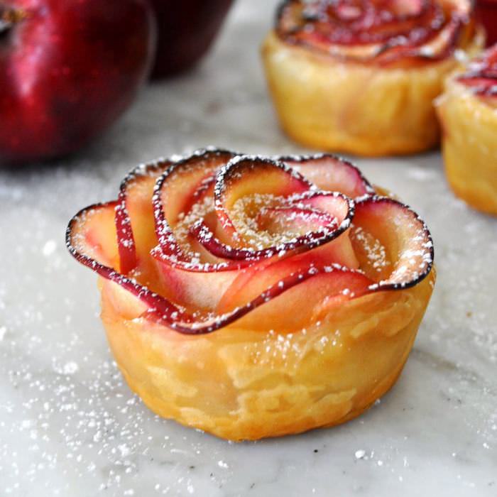 rose petals apple dessert