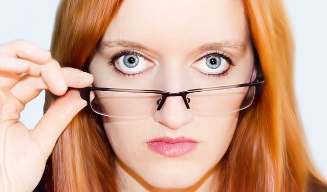 7 Tips to Keep Your Glasses Like New