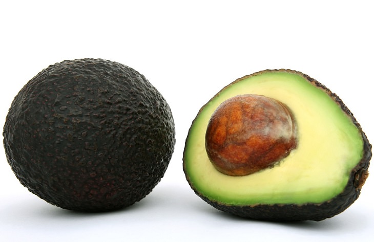 Avocado, fruit, healthy, hair, damage, product, dryness, split ends, moisturizer, roots