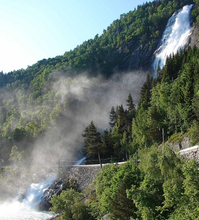Waterfalls from around the world, Southern Norway, Kvinnefossen Leikanger Norway