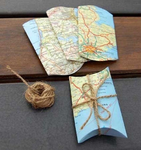 DIY ways of Gift-Wrapping Presents, map-wrapping gifts