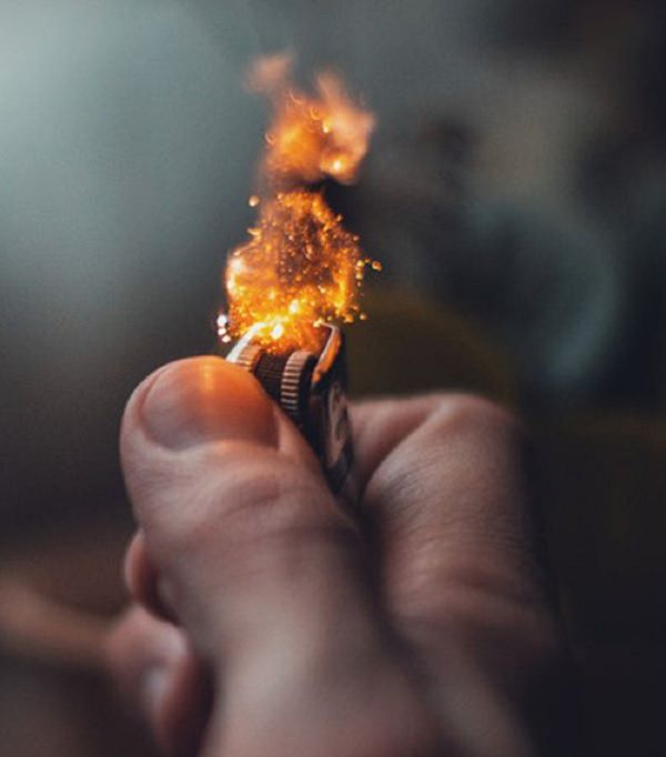 Perfectly-timed Photographs, picture of a lighter as it is being lit and the flames first arise