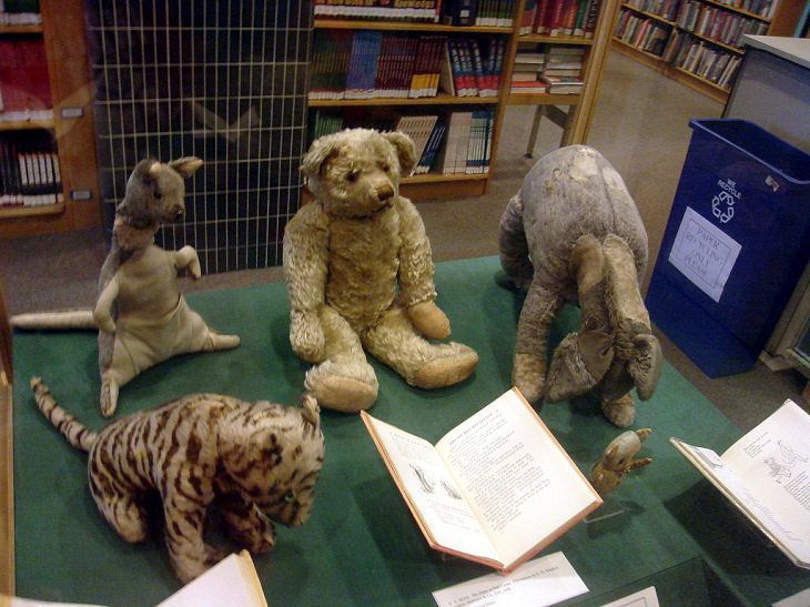 Interesting Things Only Found on Earth, The original Winnie the Pooh and all his friends (Tigger, Kanga, Eeyore and Piglet) gifted by A.A. Milne, author of Winnie the Pooh to his son Christopher Robin Milne, who later donated them to the New York Public Library