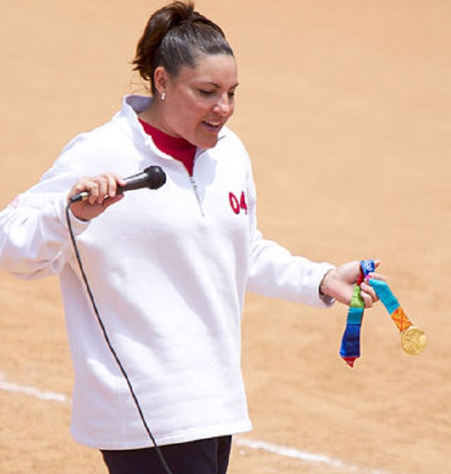 American Athletes that were inducted into the U.S Olympic Hall of Fame, Lisa Fernandez (Softball)
