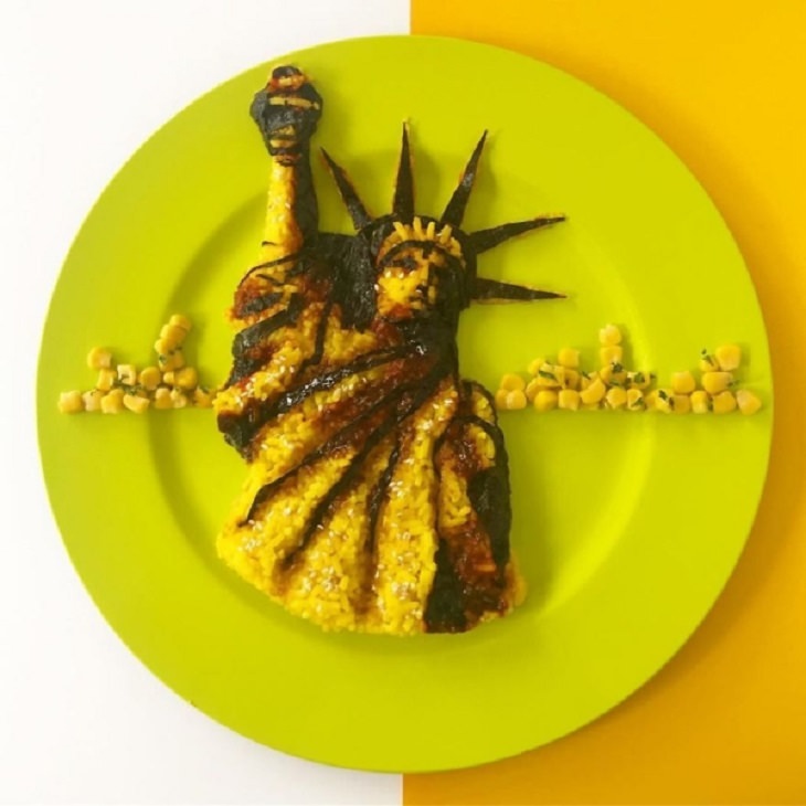 Beautiful and creative artwork made with food on plates by de meal prepper, art made from food, statue of liberty