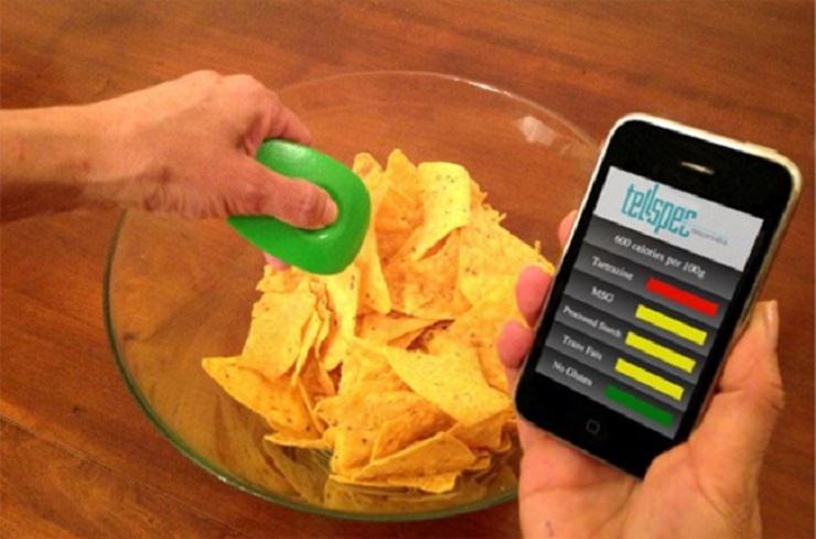 Incredible Scientific Inventions the Future Holds, A Portable food scanner, over a bowl of nachos