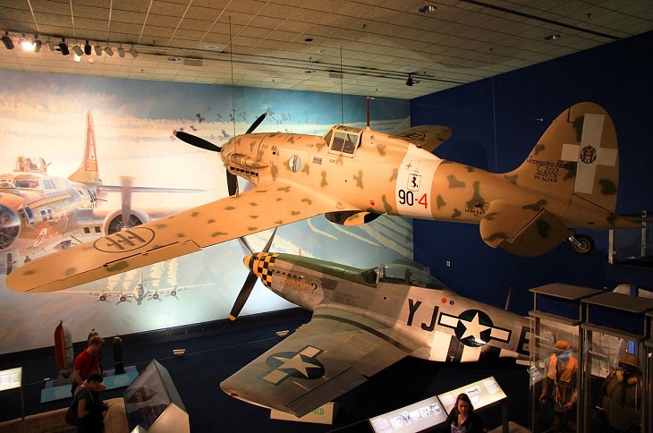 Historical treasures and incredible exhibits in the National Air and Space Museum in the National Mall of Washington DC, Macchi C.202 (Top) and P-51D Mustang (Below)