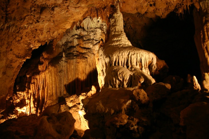 caves tourism florida caverns
