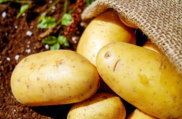 Potato, health, family and parenting, fruits and vegetables, nutrients, minerals, vitamins, calcium,