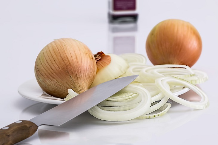 Onion, health, family and parenting, fruits and vegetables, nutrients, minerals, vitamins, calcium,