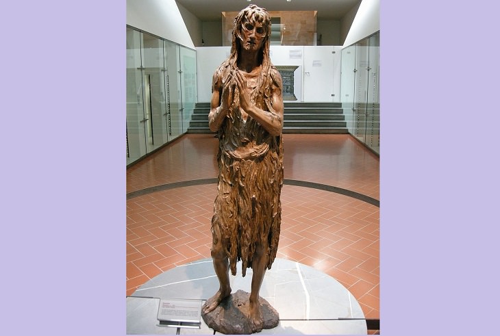 Beautiful masterpieces, sculptures, statues and works of art made by Renaissance sculptor Donatello,The Penitent Magdalene, now on display in the Museo dell'Opera del Duomo in Florence