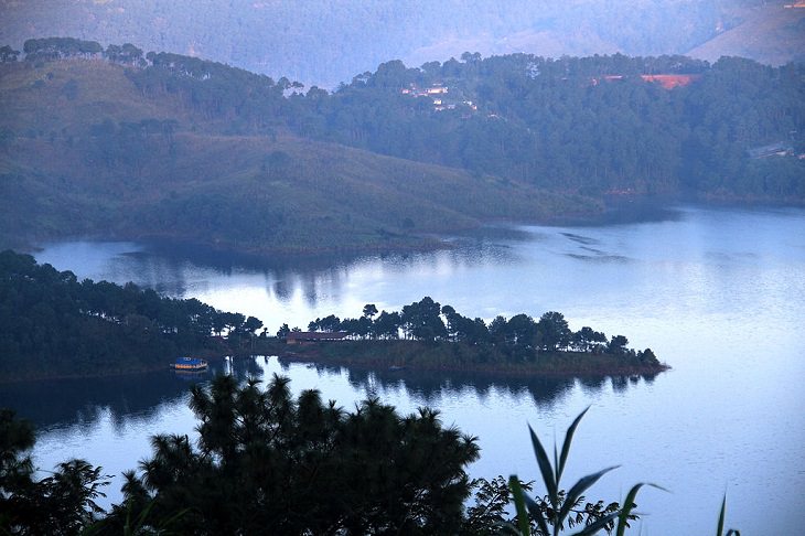 Majestic Beautiful Sights of the Northeast Indian State, Meghalaya, one of the seven sisters states, Umiam Lake, a reservoir north of Shillong, Meghalaya, India