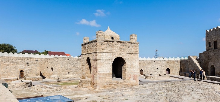 Beautiful ornate Hindu temples found in India and other countries across the World, The Baku Ateshgah in Baku, Azerbaijan