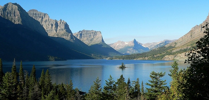 Incredible destinations, structures, monuments, and natural landscapes listed as UNESCO World Heritage Sites, Waterton-Glacier International Peace Park, Flathead and Glacier counties, Montana