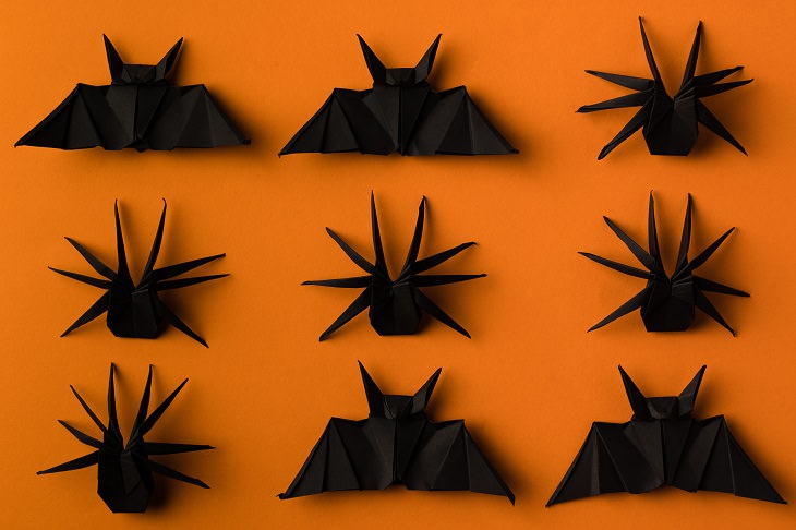 12 easy, fun and budget-friendly / cheap DIY and homemade Halloween decorations, origami folding paper spiders and bats