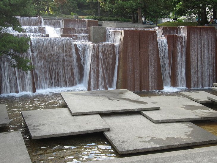 Beautiful and famous fountains found all around the world, Keller Fountain, Portland, Oregon, USA