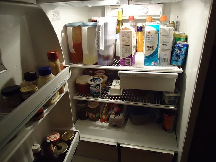 Household uses for old and used teabags, An open refrigerator filled with foods and beverages