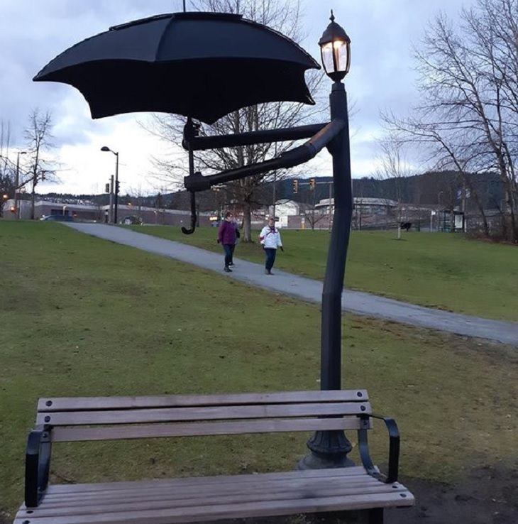 Smart, beautiful, innovative, and unique designs found in cities around the world, A fun bench in Canada that has a streetlight with an umbrella