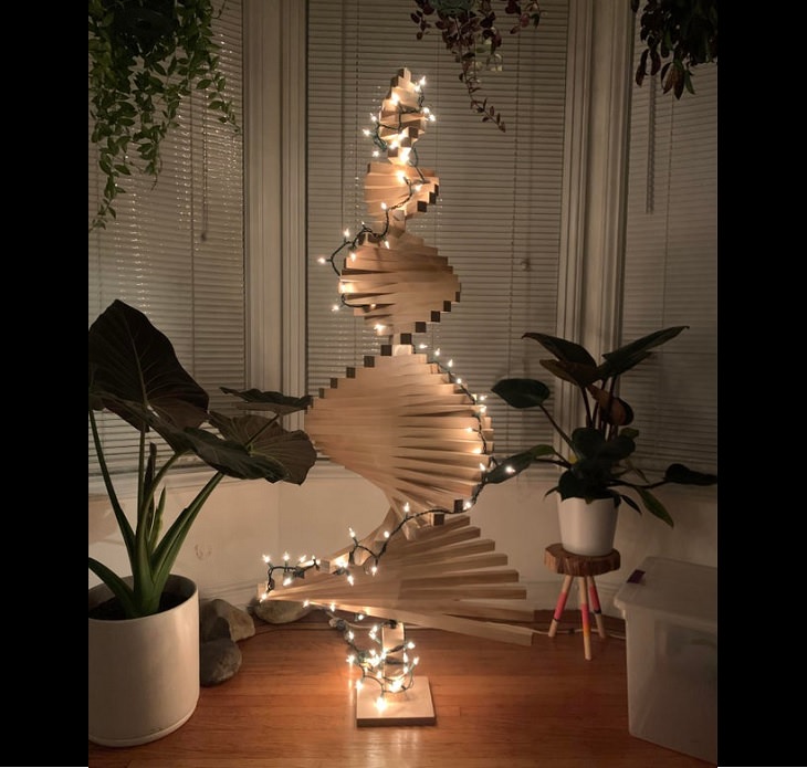 Wood masterpieces made by amateurs and experts, Wooden christmas tree