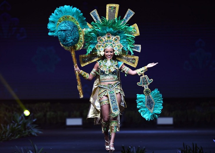 Magnificent, impressive and creative dresses and outs for the Miss Universe National Costume Show of 2017, 2018 and 2019, Jenelli Fraser, Miss Belize, 2018