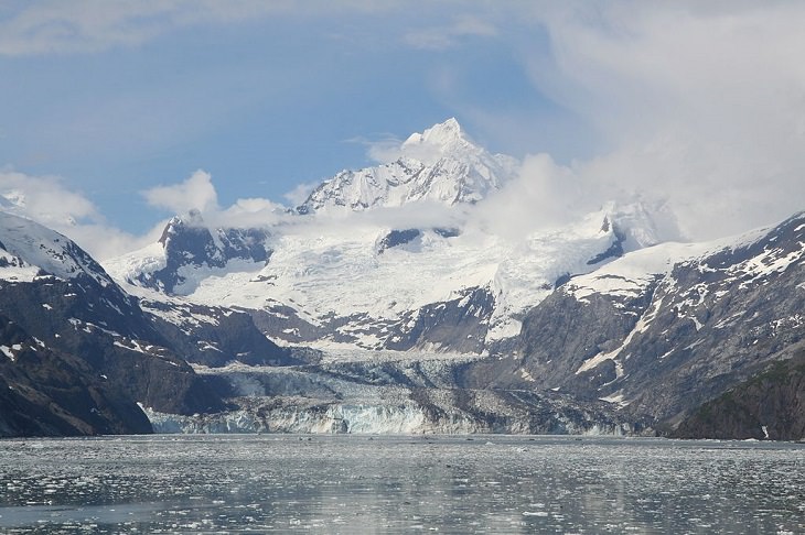 Different types of beautiful glaciers found all across Alaska, U.S.A, John Hopkins Glacier, a long glacier in the Glacier Bay National Park and Preserve in Alaska
