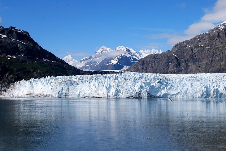 Different types of beautiful glaciers found all across Alaska, U.S.A, Margerie Glacier, a long tidewater glacier in Glacier Bay National Park and Preserve, Alaska