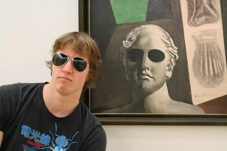 People who found their doppelgangers in art museums and paintings all over the world, 