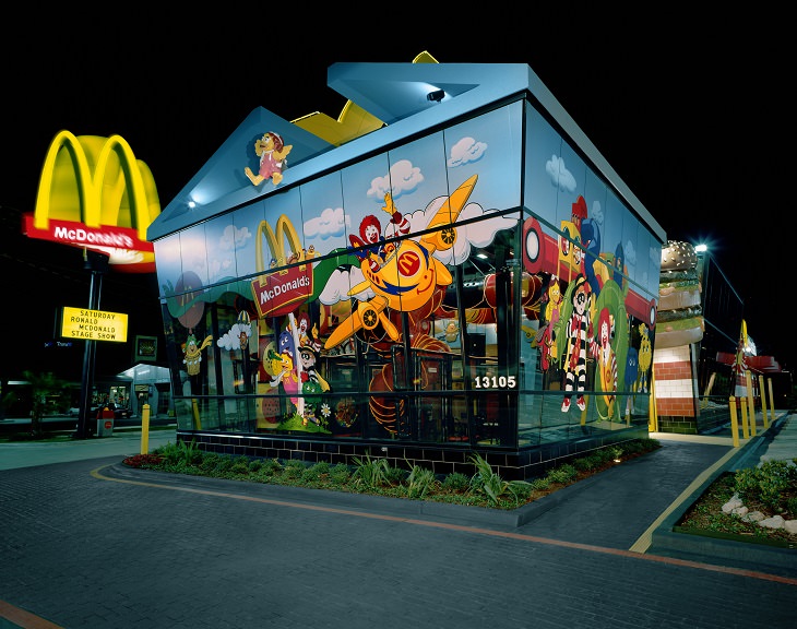 Mcdonald’s in Dallas, Texas, built in the shape of a happy meal, and all its contents (burger in the background)
