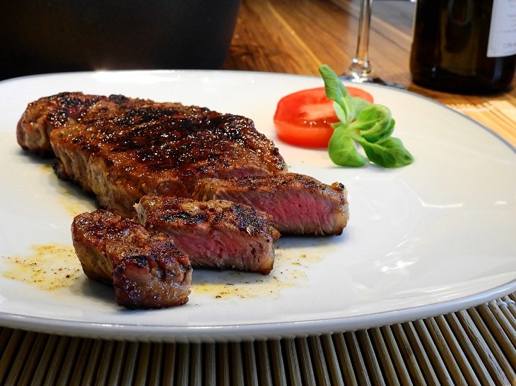 foods that cause constipation steak