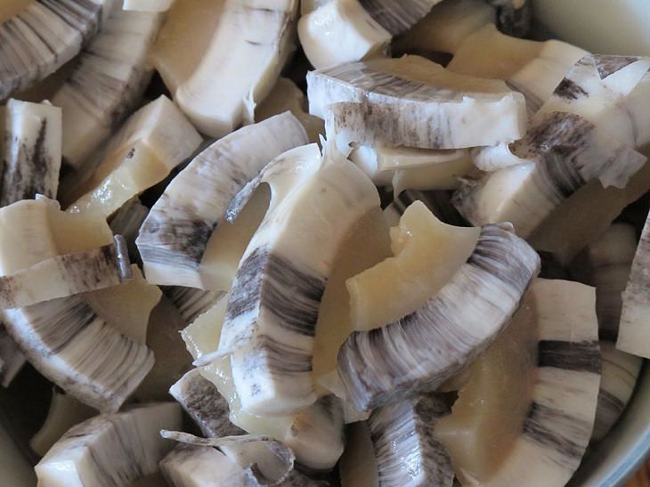 Strange, weird, odd and unusual foods, recipes and ingredients from different countries around the world, Muktuk, a traditional dish of Inuit and Chukchi people in the Arctic made from whale skin and blubber, which can be eaten frozen, cooked, raw or pickled