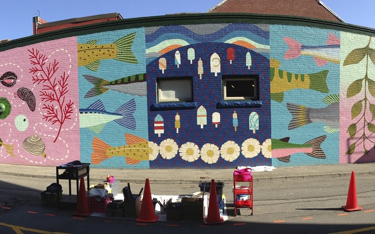 The best and most beautiful street art murals in all states across the United States of America, that send messages of culture, history and community, Louisiana, Rockland, Project Catfish, by Ivan J. Roque