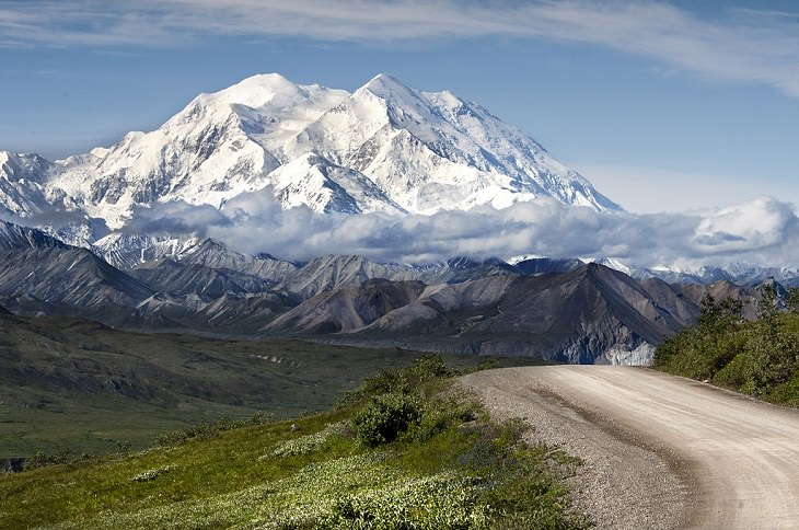 UNESCO World Network of Biosphere Reserves and their tourist attractions and activities from across the United States, America, US, Denali National Park and Preserve, Alaska
