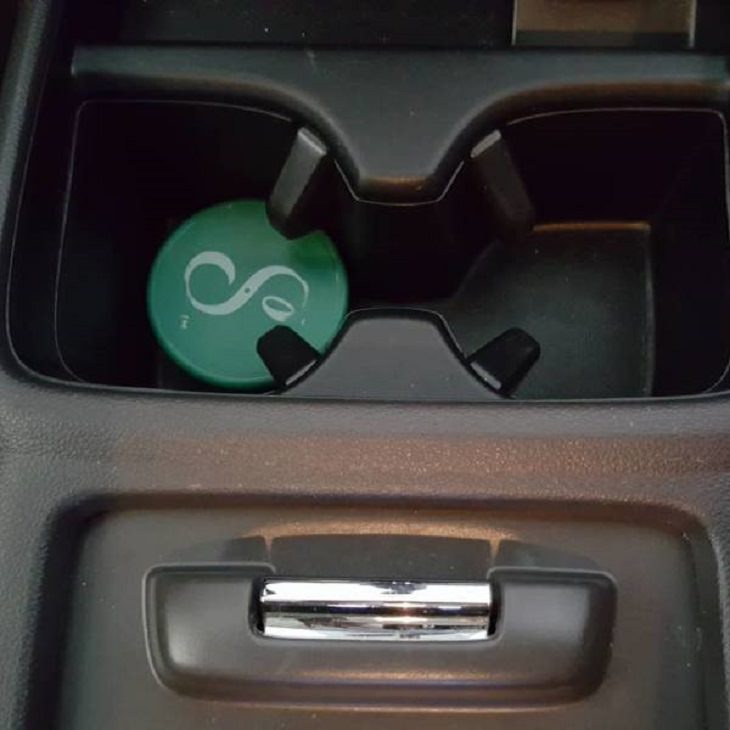 Handy tips and tricks for every car owner and driver, bottle caps to keep drinks elevated to avoid spills