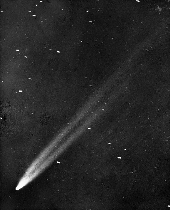 Comets that passed over earth in the last 5 centuries, The Great Comet of 1901, visible only in the southern hemisphere, officially designated C/1901 G1, also known as Comet Viscara