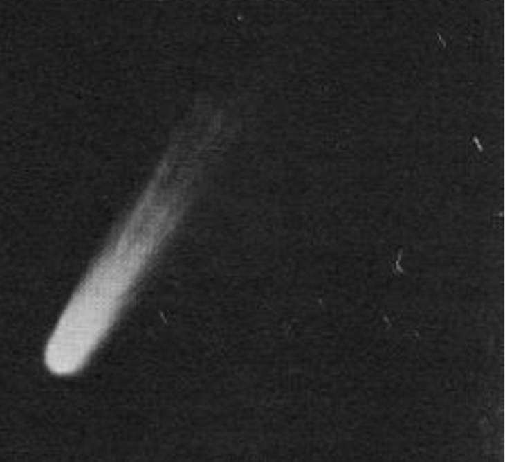 Comets that passed over earth in the last 5 centuries, Comet Arend–Roland, discovered in 1957 Belgian astronomers Sylvain Arend and Georges Roland