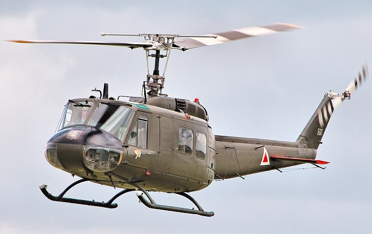 10 most famous and important helicopters in human history, Bell UH-1 Iroquois, the Helicopter Used in the Vietnam War