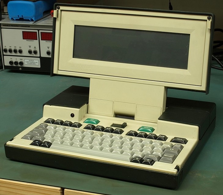 A history of laptops designed as portable computers and micro computers from the 1970’s onward, The Dulmont Magnum Kookaburra