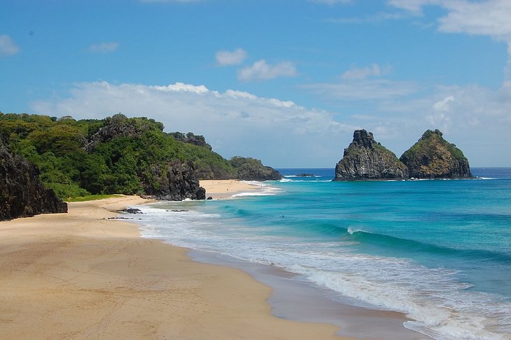Beautiful historic sights, ruins and the many beaches of Fernando de Noronha in Pernambuco, Brazil, UNESCO World Heritage Site since 2001, Morro dos Irmão, the Two Brothers Rock beach