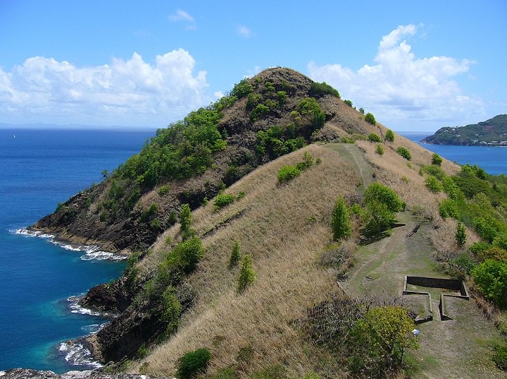 Beaches, festivals, cultural celebrations, world heritage sites, mountains, nature and wildlife, and other must see sights in Saint Lucia, windward islands, caribbean sea, Pigeon Island National Park in the district of Gros Islet