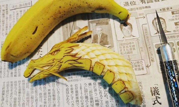 Incredible works of art carved into fruits and vegetables from Japanese artist Gaku, using traditional Japanese art of food carving, Mukimono