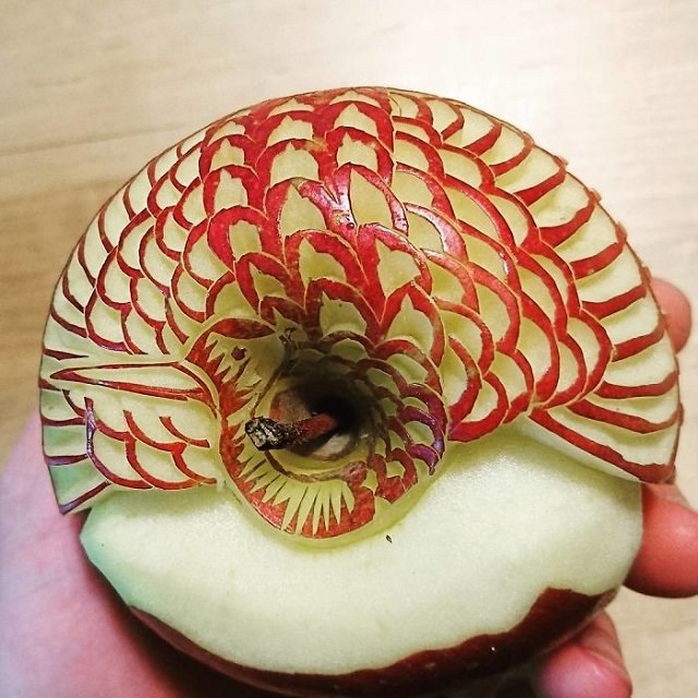 Incredible works of art carved into fruits and vegetables from Japanese artist Gaku, using traditional Japanese art of food carving, Mukimono