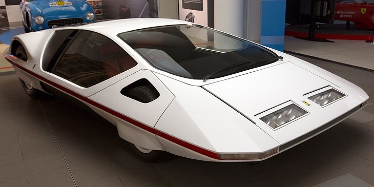 Unique, strange, bizarre and weirdly designed cars from major car companies throughout history, The Ferrari 512S Modulo