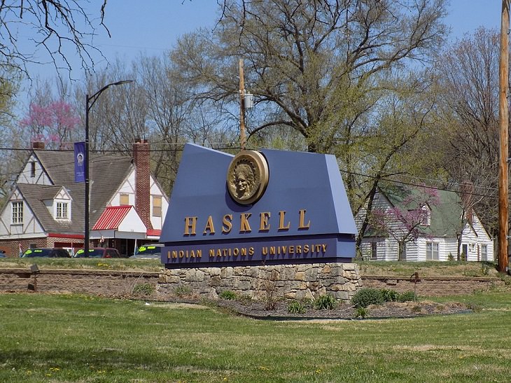 Interesting Sports and Athletics Halls of Fame You Didn’t Know Existed, The American Indian Athletic Hall of Fame, Native American Athletes, Haskell Indian Nations University