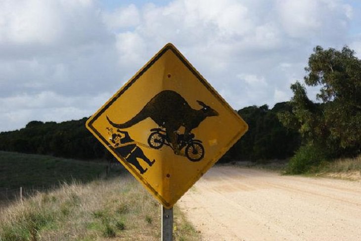 Hilarious and bizarre signs that can only be seen in Australia