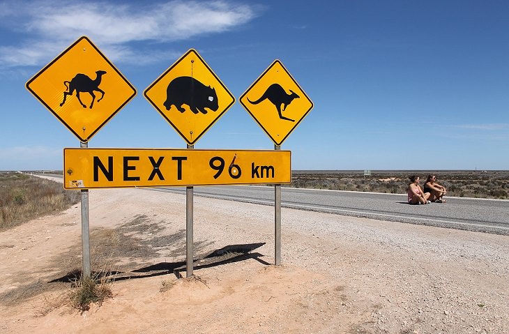 Hilarious and bizarre signs that can only be seen in Australia