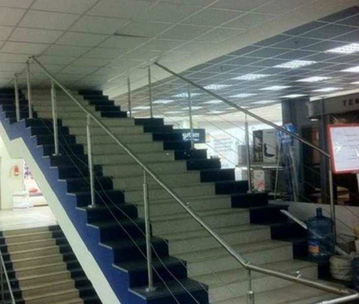 Hilarious and confusing construction fails and building and architecture mistakes